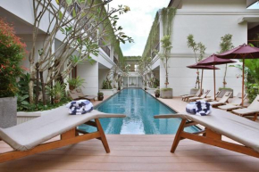 Гостиница Seminyak Lagoon All Suites Hotel  Kuta